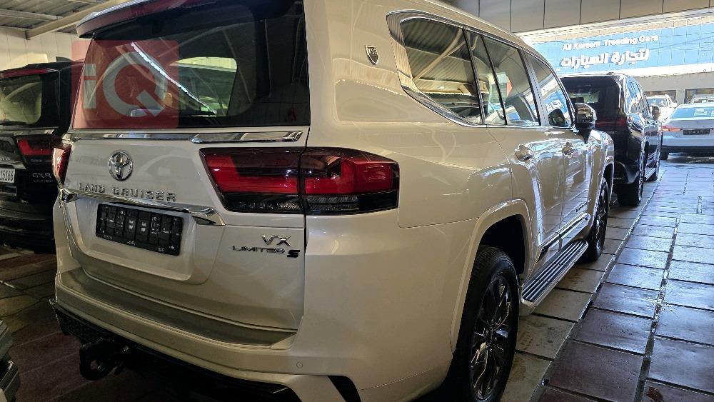 تويوتا لاندكروزر